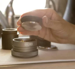 Wacaco - Picopresso - Tragbare Espressomaschine - Schwarz 14 Wacaco - Picopresso - Tragbare Espressomaschine - Schwarz -Ausgewählte Coffeeshops 1b840eb6c32fca131484826a0389e2aa