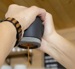 Wacaco - Picopresso - Tragbare Espressomaschine - Schwarz 15 Wacaco - Picopresso - Tragbare Espressomaschine - Schwarz -Ausgewählte Coffeeshops 67107d6c7f2f7db14ae4fdef30db7428